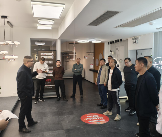 澳克士智能照明核心運(yùn)營(yíng)商齊聚中山，共謀2024發(fā)展新篇章